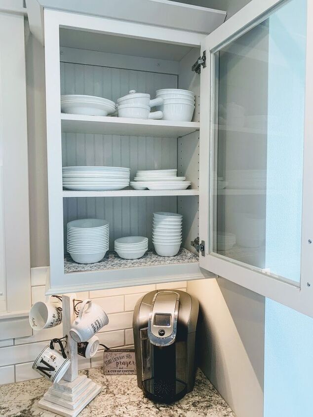 Budget- Friendly Designer Dream Home: How to Add Vintage Charm: A DIY Beadboard Makeover You'll Love