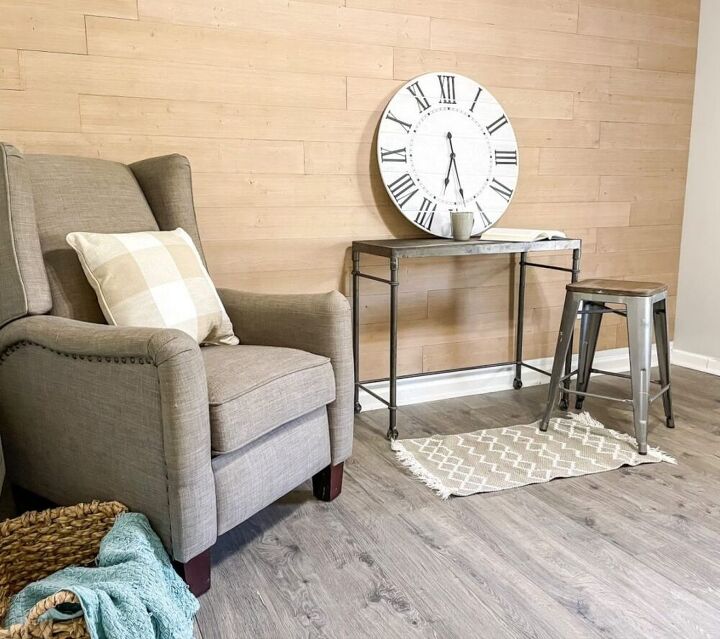 creating an easy wood accent wall using peel stick planks