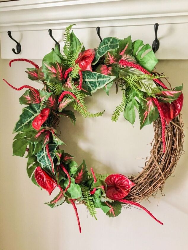 tropical summer wreath tips on how to make the perfect wreath