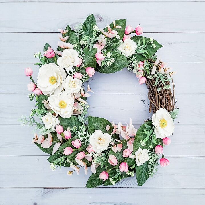 how to create a magnolia inspired wreath, Add Your Final Filler