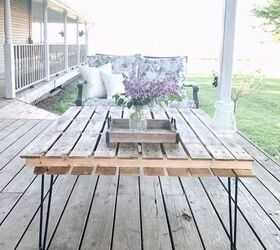 s 14 of the most impressive ways to transform a pallet right now, Furnish your deck with a pallet coffee table