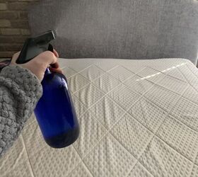 How to Clean Your Mattress With Baking Soda and Vinegar