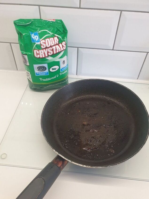 how to clean fat from pans