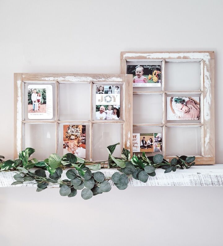 16 hermosas ideas de regalos con fotos para mam, C mo utilic viejas tarjetas navide as y ventanas para crear arte de pared