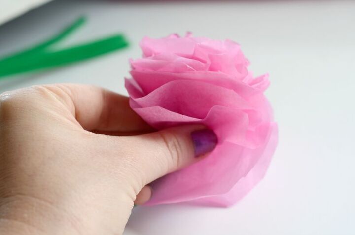 ilumine o dia de algum especial com estas flores fceis de papel de seda
