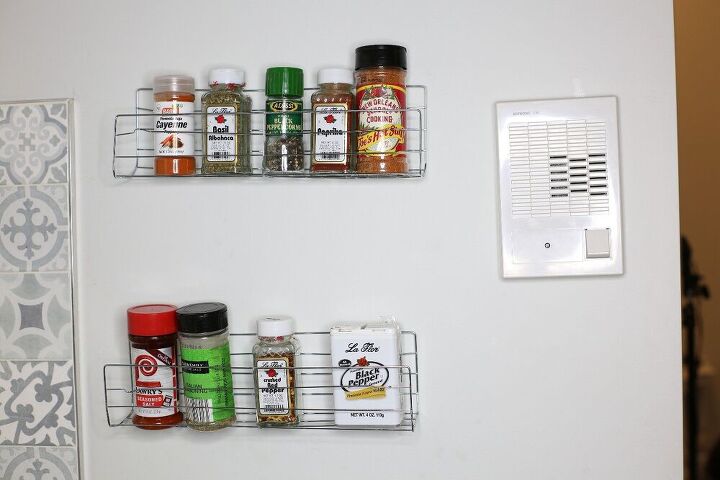 s 20 clever ways to repurpose old kitchenware, Store your spices in bent cooling racks