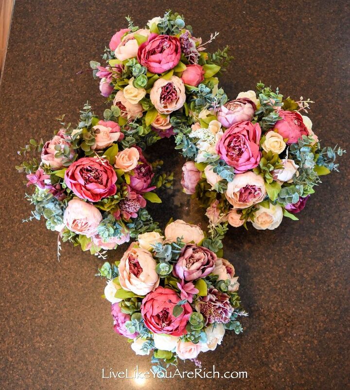 arreglos florales artificiales de peonas y rosas
