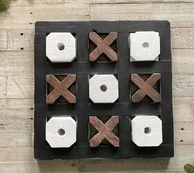 s 20 beautiful decor ideas for your end tables nightstands, A farmhouse style tic tac toe board
