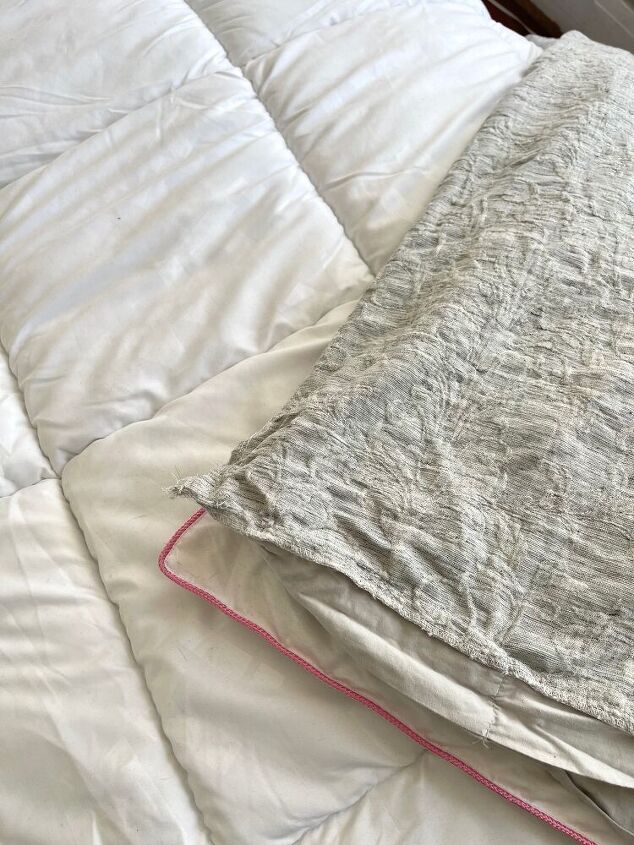 how to put on a duvet cover the easy way