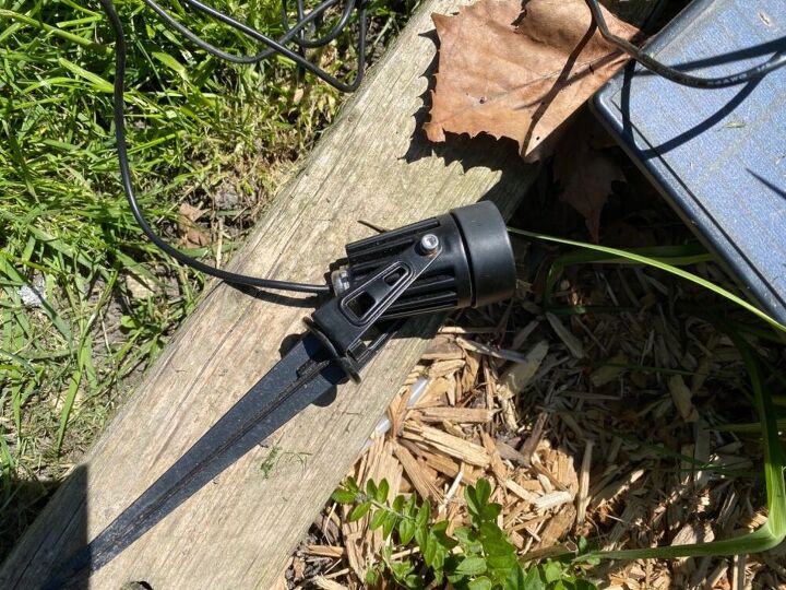 q how can i repair this solar light