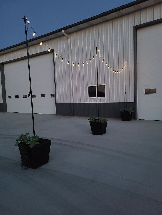 How to Make DIY String Light Metal Posts | Hometalk