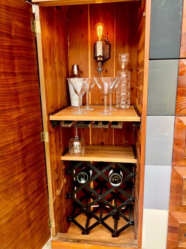 s 15 clever ways you never thought to use your old furniture, Make a bar in a wardrobe