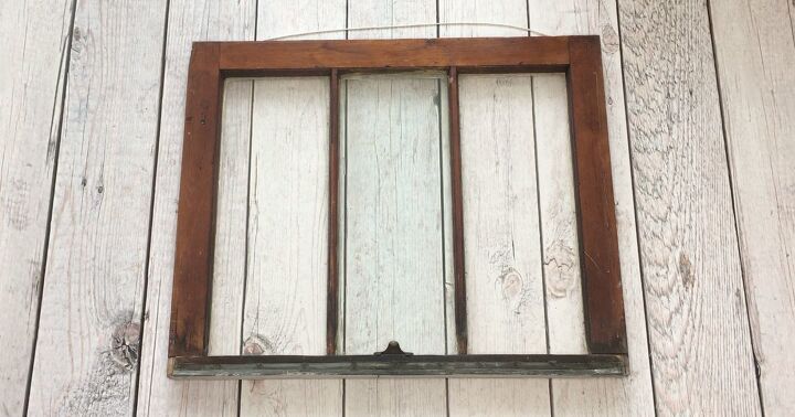 agarra una ventana vieja para estas 11 ideas de decoracin diy, Convierte una vieja ventana en arte de pared