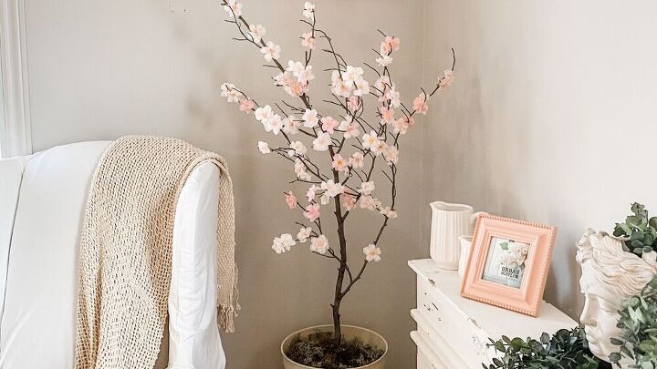 15 maneras de convertir objetos domsticos en una increble decoracin para el hogar, rbol de cerezo en flor de imitaci n