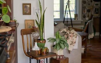 DIY Plant Stands From Vintage Stools – Thrifty Style Team