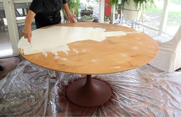 epoxy tulip table top
