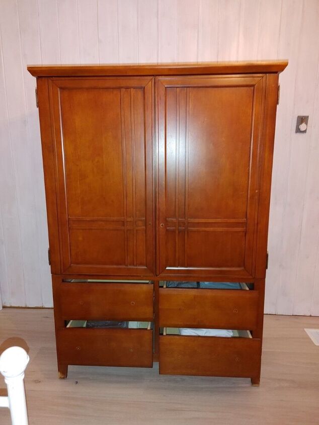 armoire rehab