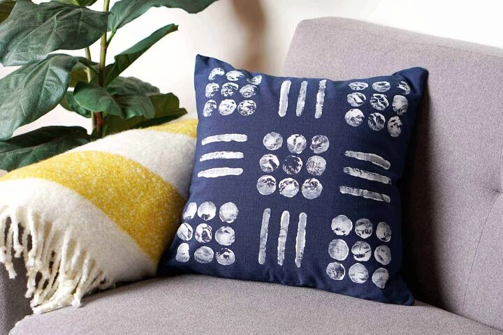 s instantly upgrade your living space with these 20 amazing ideas, A beautifully intricate mudcloth pillow