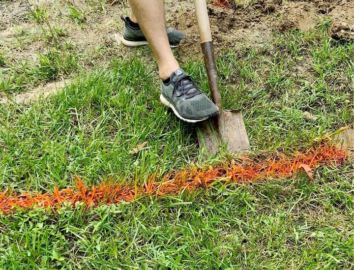 How to Edge a Flower Bed Like a Pro | Hometalk