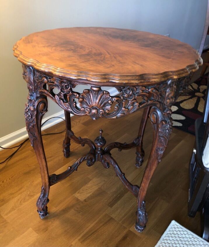 q paint an antique table