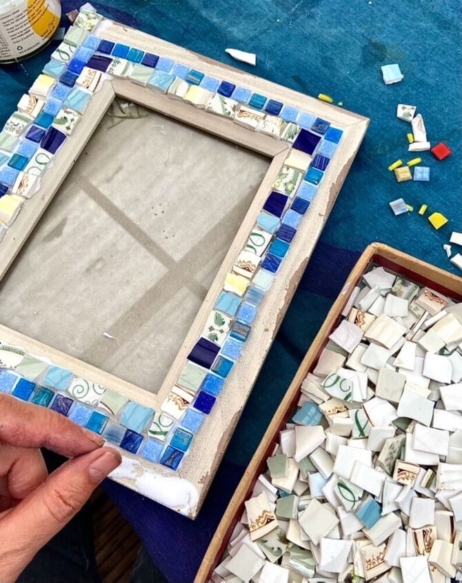 cmo transformar un marco de fotos liso con mosaico, Azulejos