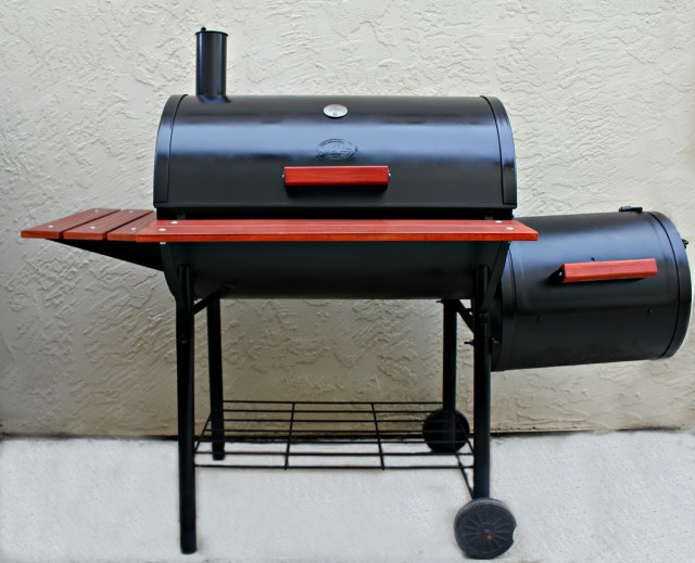 s 15 ideas for people who are serious about their backyard bbqs, This handsome BBQ grill