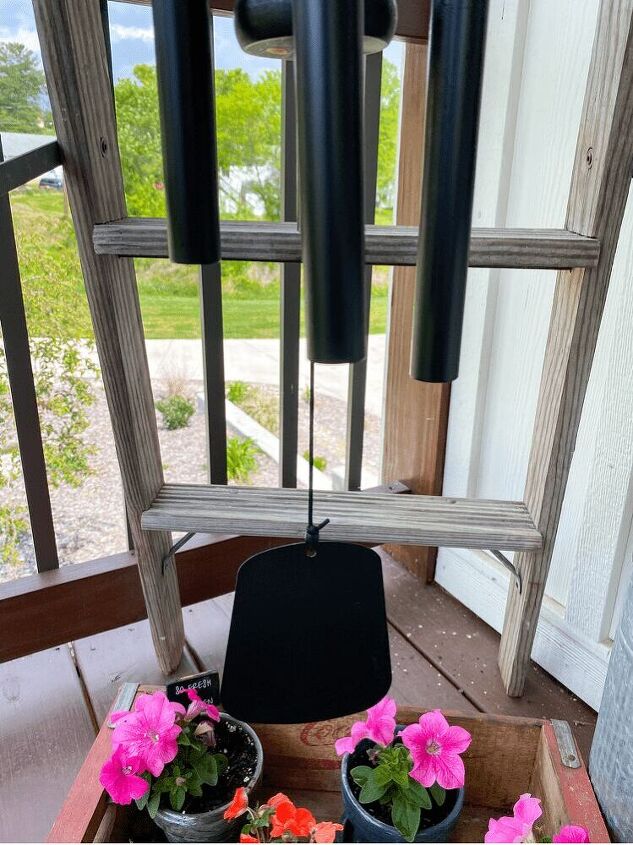 easy wind chime refresh, Here is a close up of the wind chimes before adding in the vinyl decal