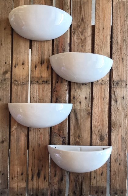 living wall out of pallet wood