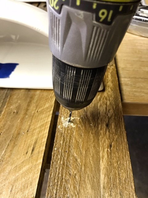 living wall out of pallet wood