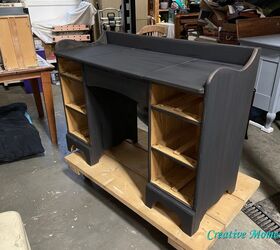 After painting this desk black, she did something that made it look so unique