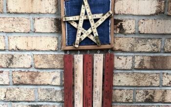 Colgador de puerta con la bandera americana creado a partir de reglas antiguas