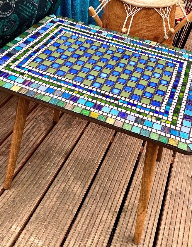 proyecto de renovacin de la mesa de centro vintage con mosaico, Cambio de imagen del mosaico