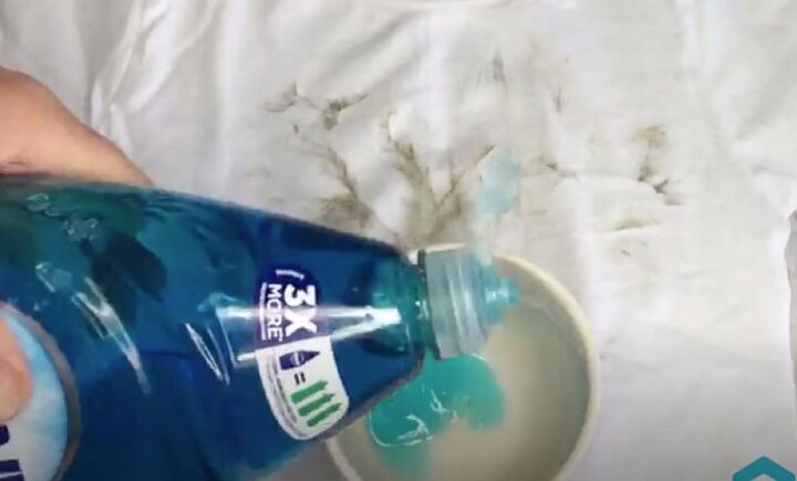 s 15 unexpected ways to use dish soap in your home, Get out stubborn stains