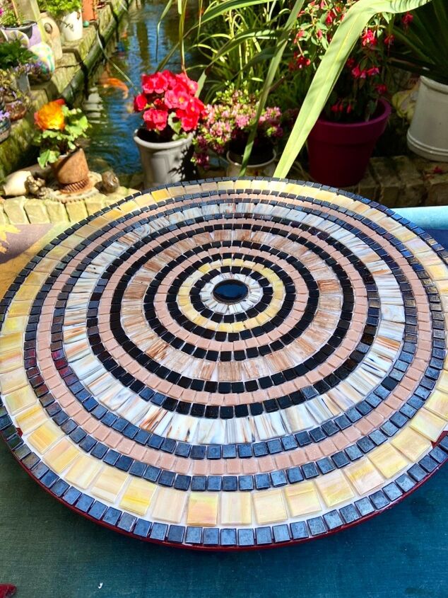 how to transform an old plain table with mosaic tiles, Ready to grout