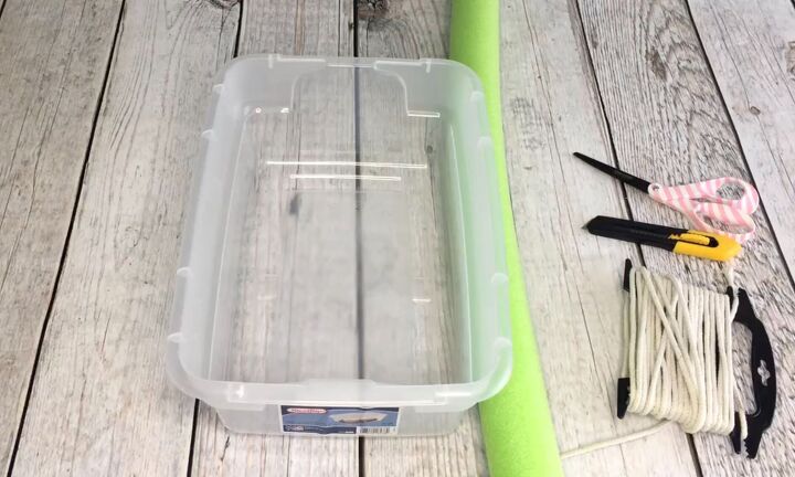 s 12 outdoor hacks everyone s copying this summer, Pool Noodle Cooler