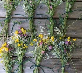 how to make a pretty wildflower wreath for free