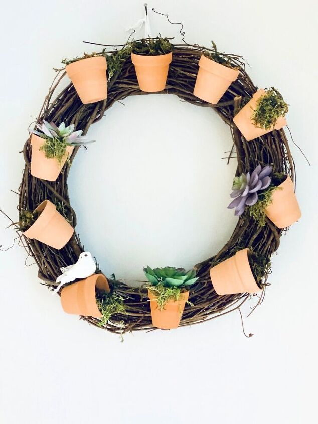 clay pot succulent wreath