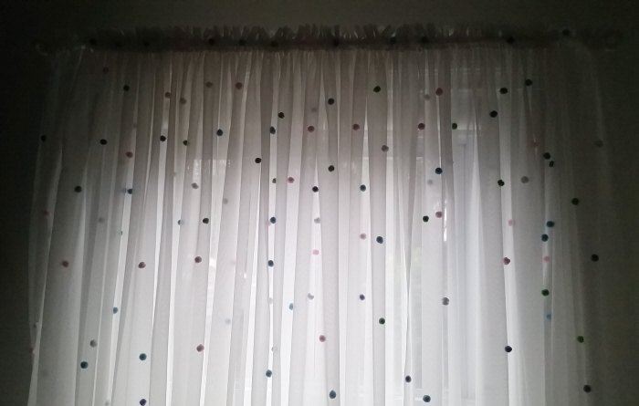 cortinas de pompones sin coser