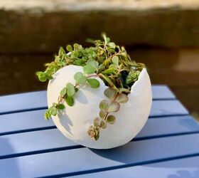 s 17 crazy cool things you can make using balloons, A cute clay planter