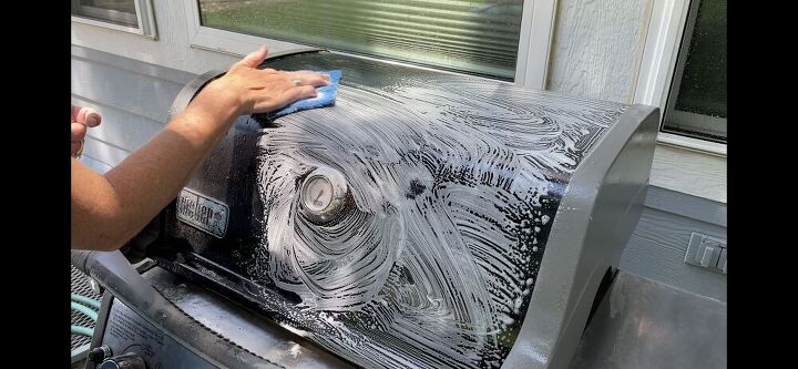 Easy Grill Cleaning Hacks | Hometalk