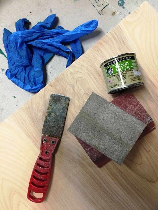 replacing a particleboard table top with a wood one, Putty for the chips from the saw