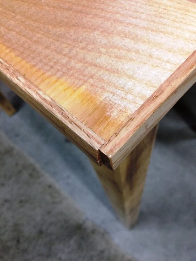 replacing a particleboard table top with a wood one, Edge to be covered with metal corners