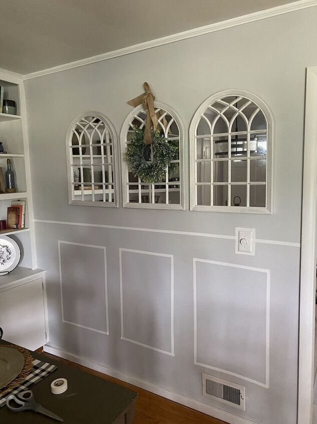 chair rail and box molding accent wall