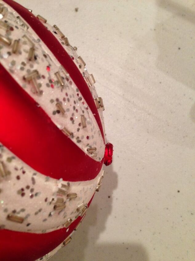 christmas ornament topiary tutorial