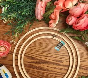 Why embroidery hoops are the only item you need to decorate your walls this season