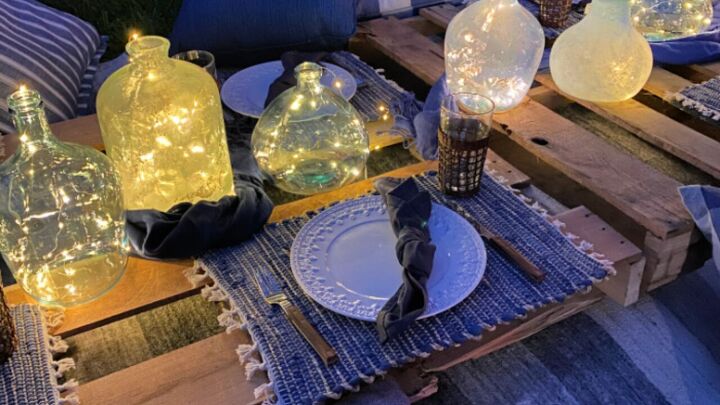 s 14 beautiful ideas to decorate for any and every party, Backyard Pallet Picnic
