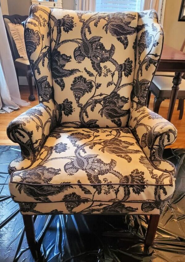 how to paint a fabric chair with chalk paint, Before photo of fabric chair