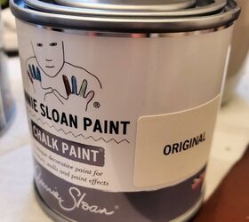 how to paint a fabric chair with chalk paint, Original color This is the small paint can