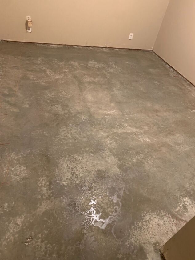 atualizao de piso laminado com mancha de concreto base de gua