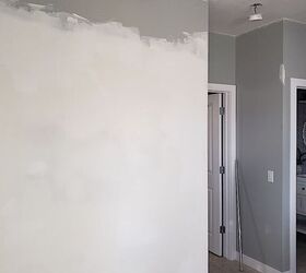 The entryway update that will have everyone reconsidering their blank walls